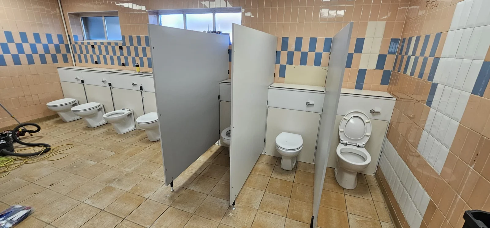 Washroom installation from the entrance